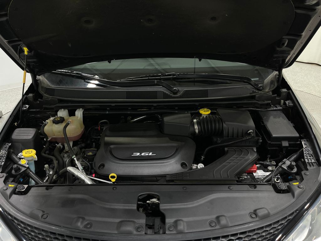 2019 Chrysler Pacifica Image 30