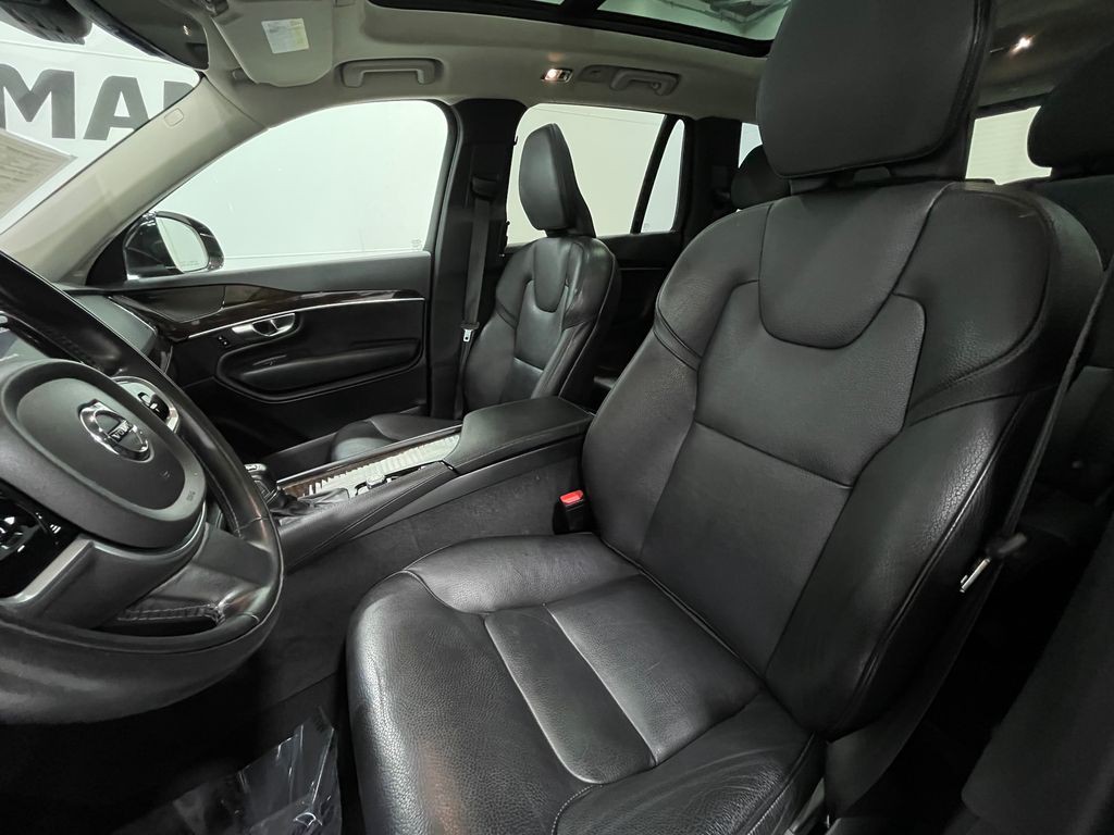 2019 Volvo XC90 Image 15