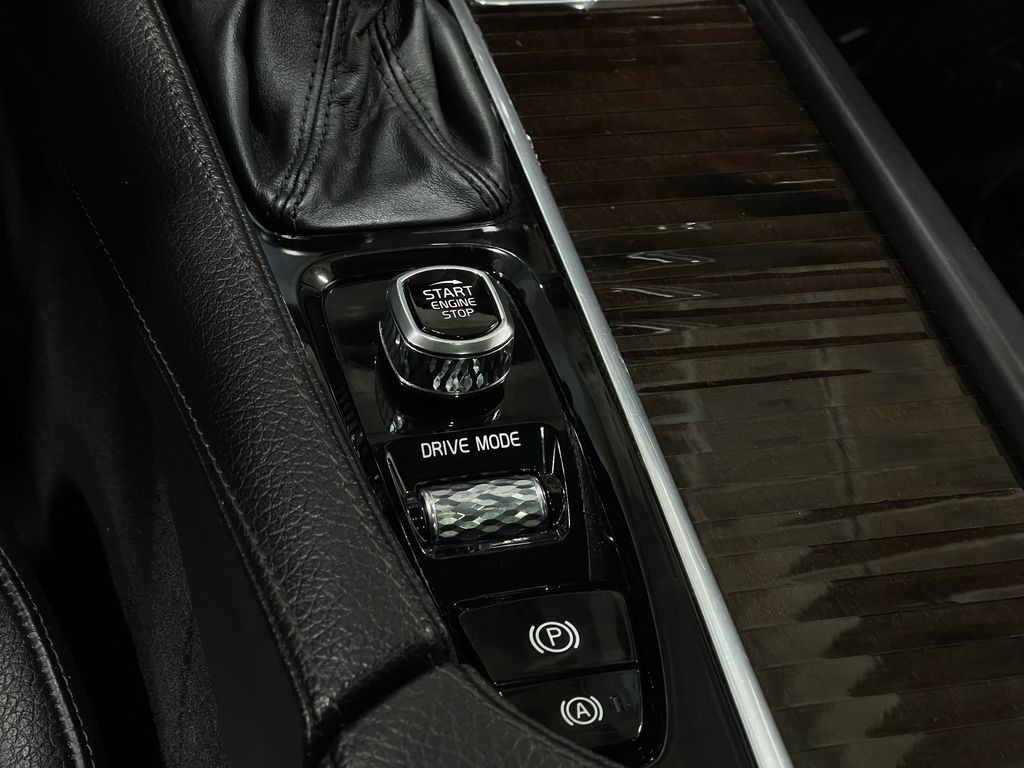 2019 Volvo XC90 Image 22