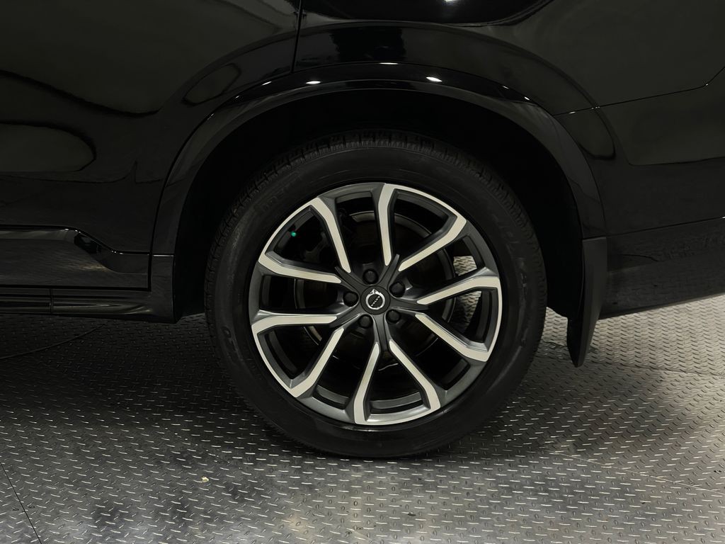 2019 Volvo XC90 Image 38