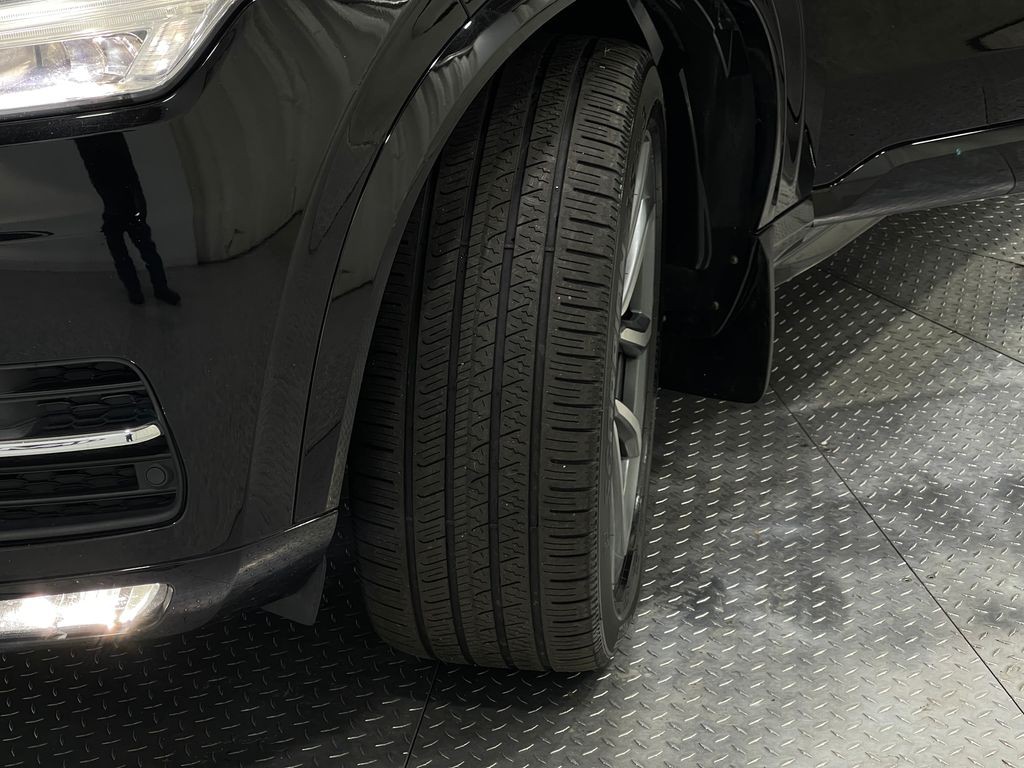 2019 Volvo XC90 Image 39