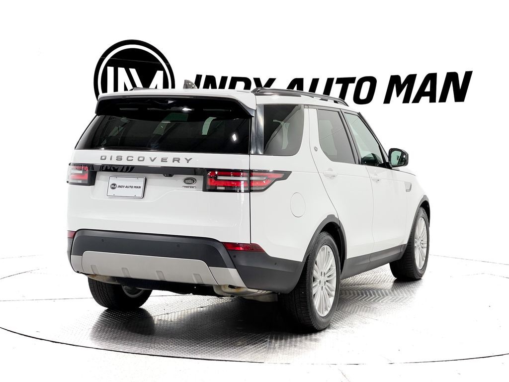 2018 Land Rover Discovery Image 4