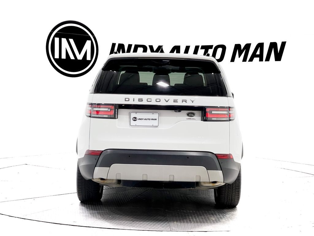 2018 Land Rover Discovery Image 5