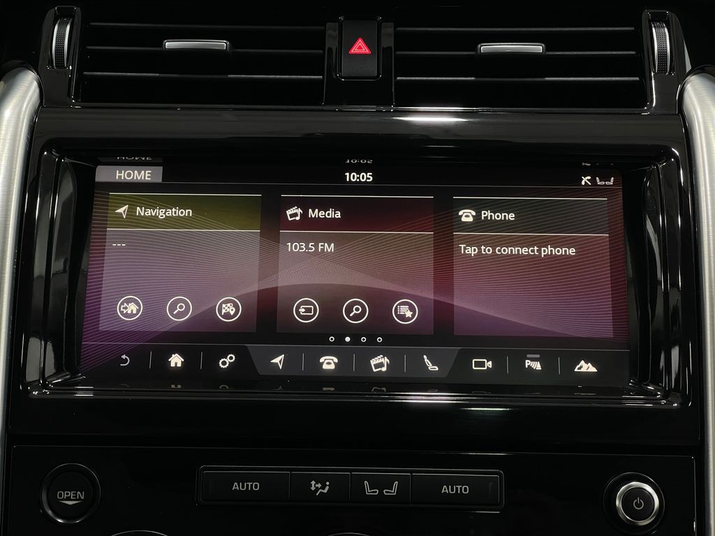 2018 Land Rover Discovery Image 25