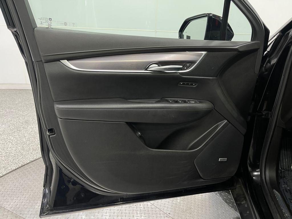 2018 Cadillac XT5 Image 16