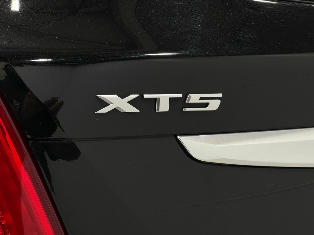2018 Cadillac XT5 Image 40