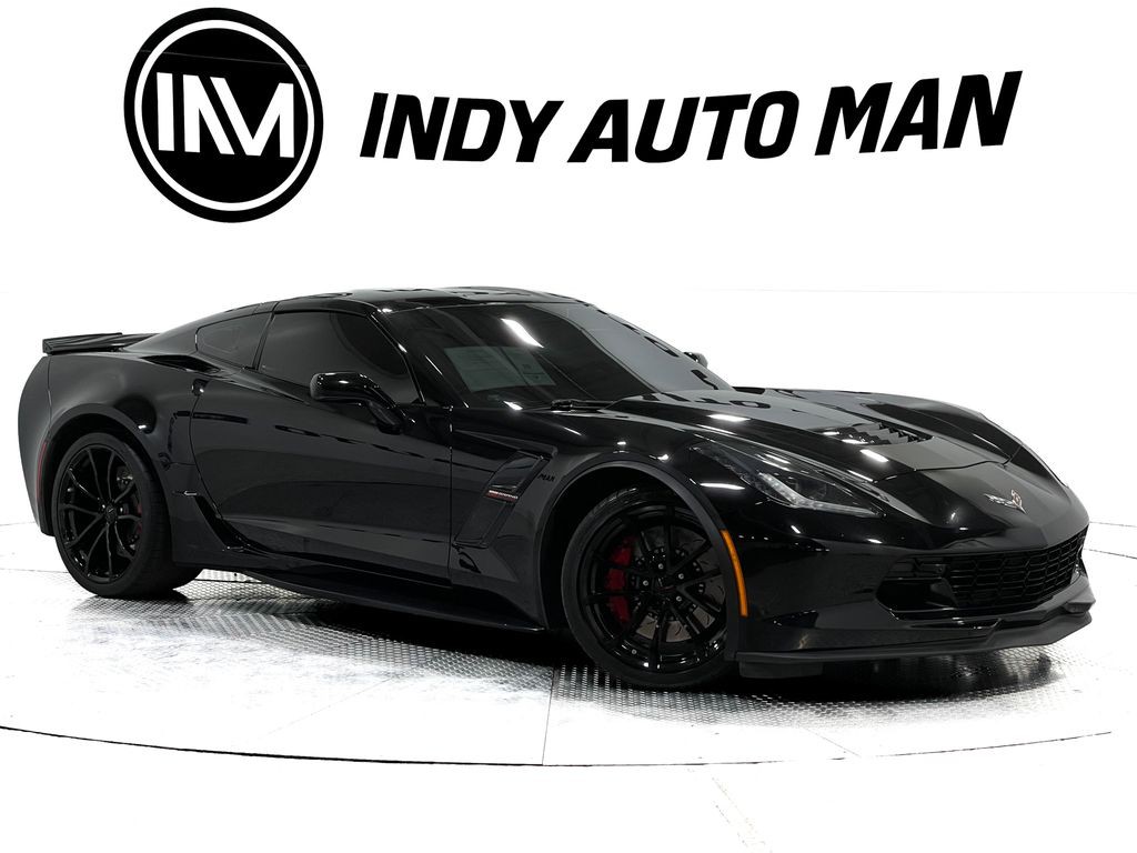 2017 Chevrolet Corvette Image 2