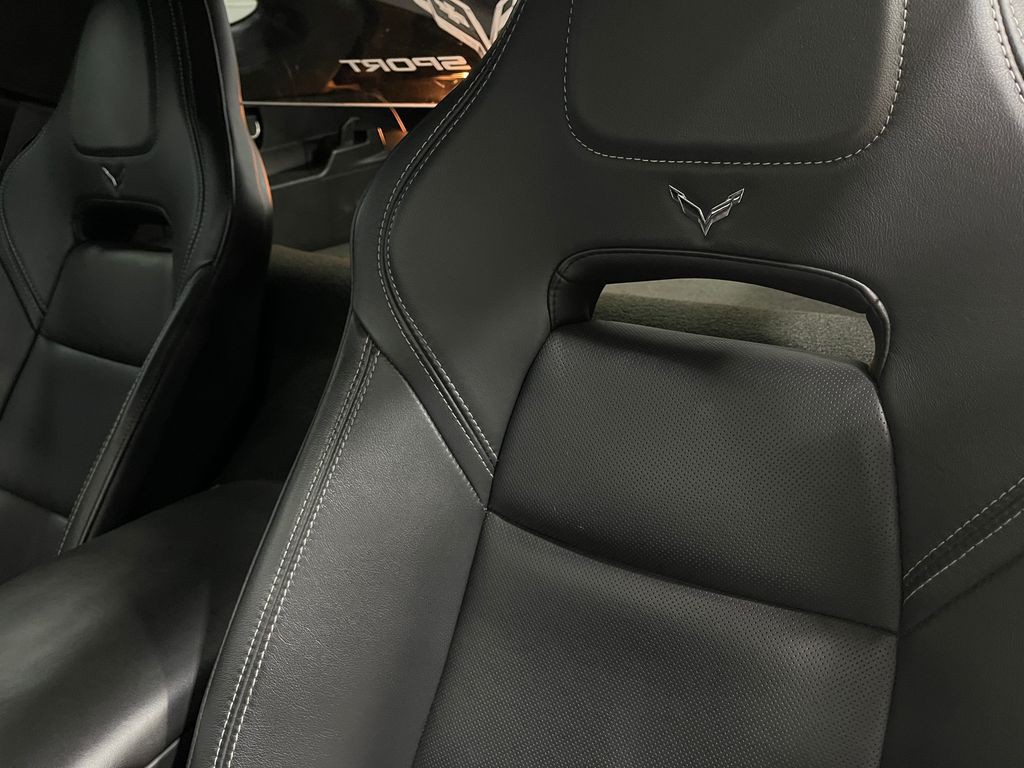 2017 Chevrolet Corvette Image 17