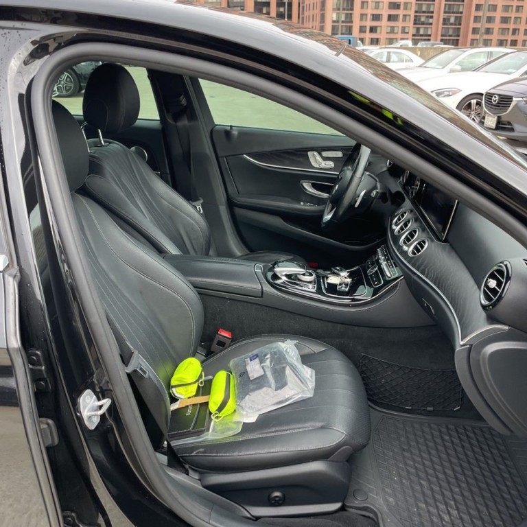 2017 Mercedes-Benz E-Class Image 9