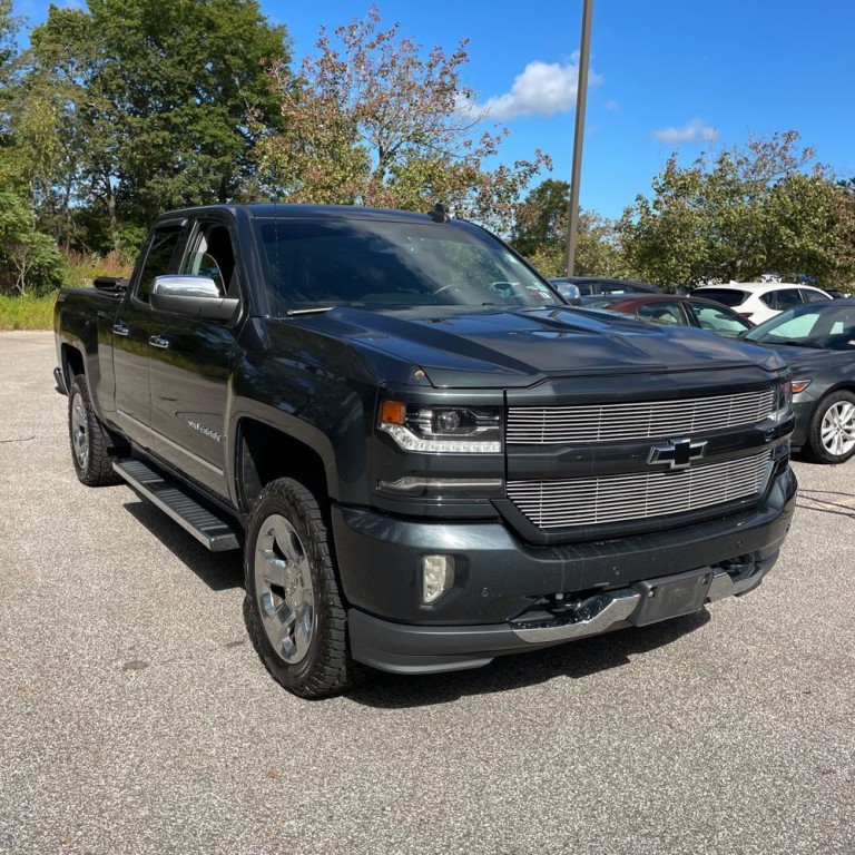 2017 Chevrolet Silverado 1500 Image 1
