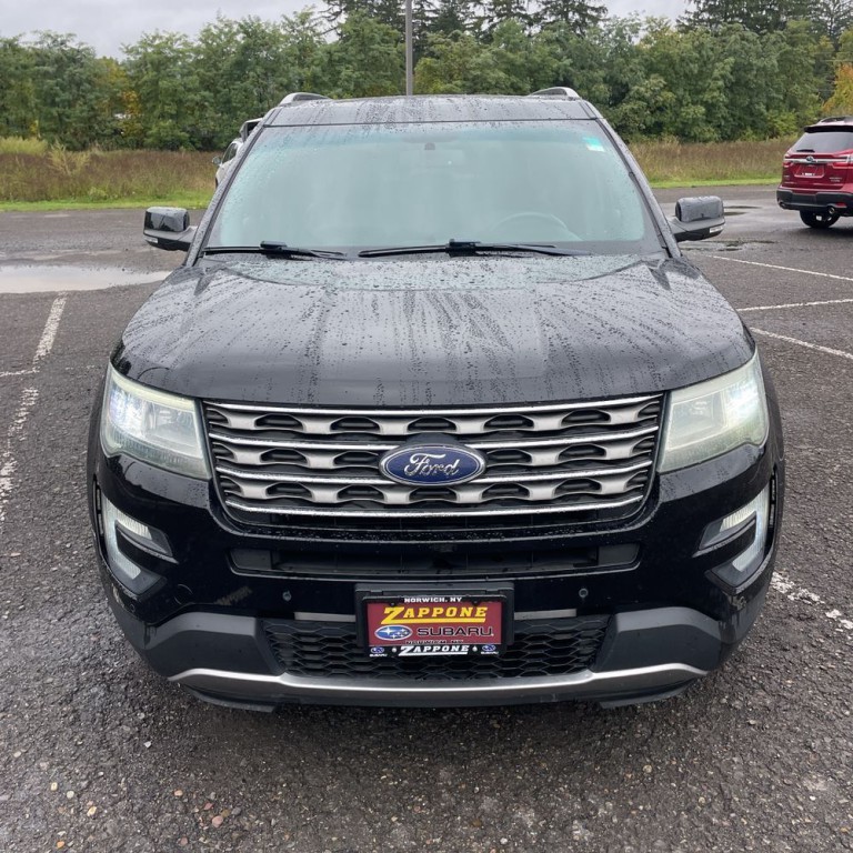 2016 Ford Explorer Image 2