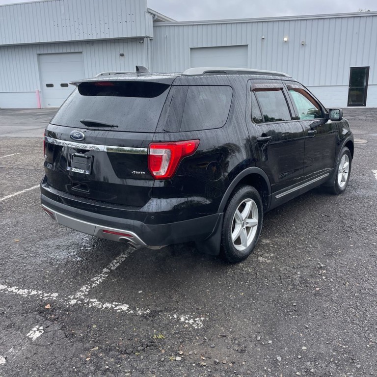 2016 Ford Explorer Image 6