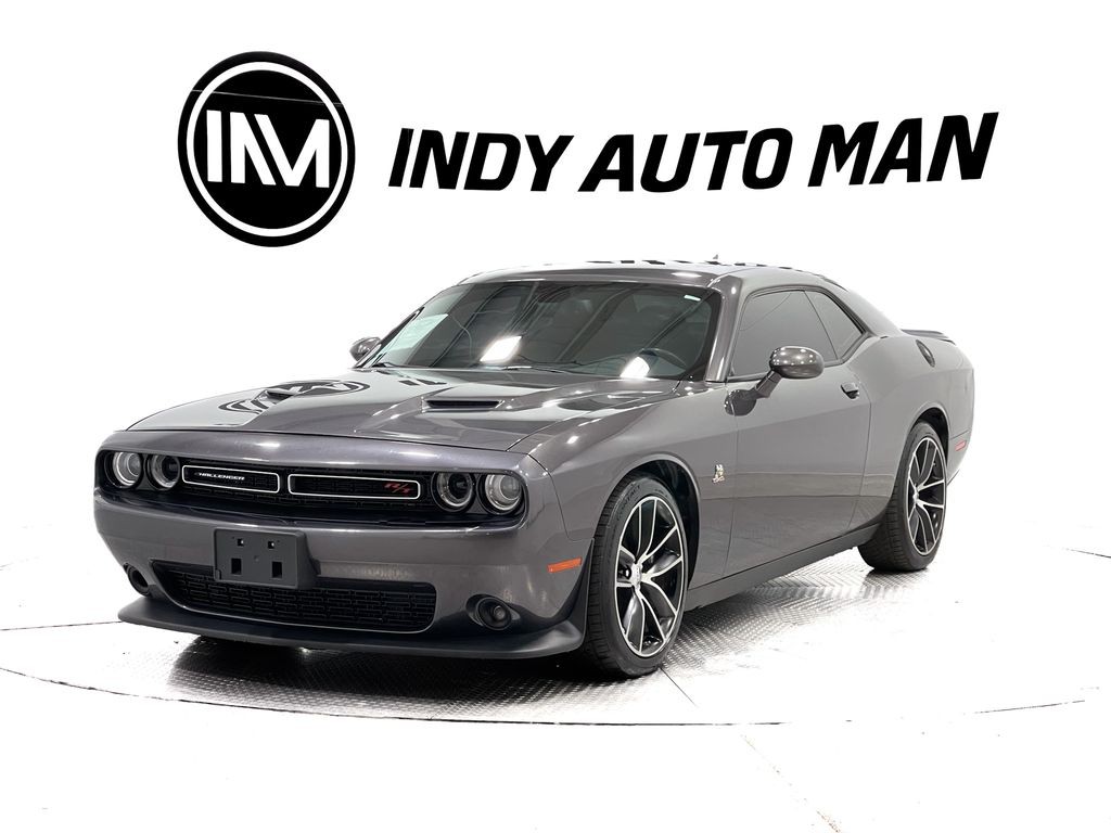 2016 Dodge Challenger Image 8