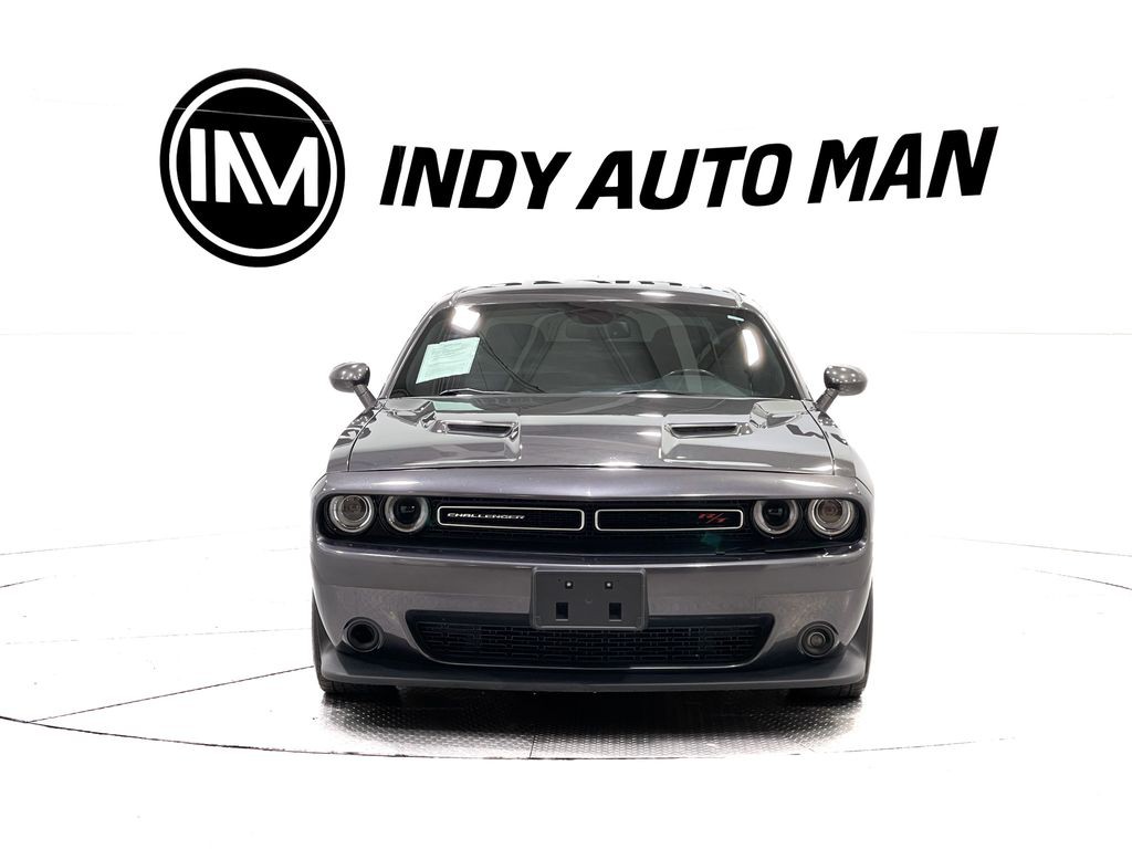 2016 Dodge Challenger Image 9