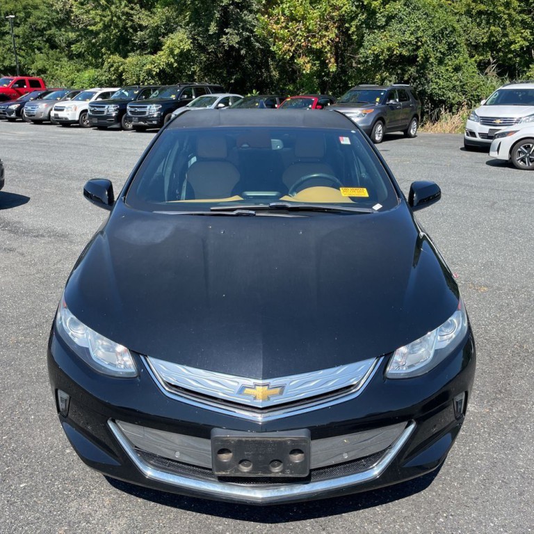 2016 Chevrolet Volt Image 2