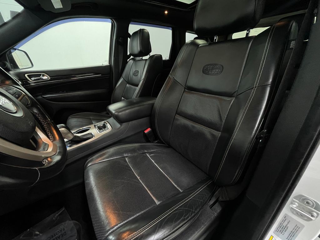 2016 Jeep Grand Cherokee Image 15
