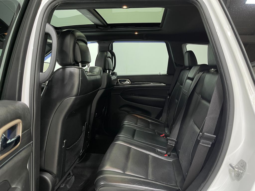 2016 Jeep Grand Cherokee Image 31