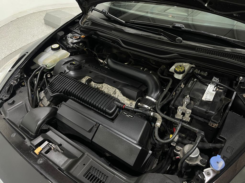 2013 Volvo C70 Image 25