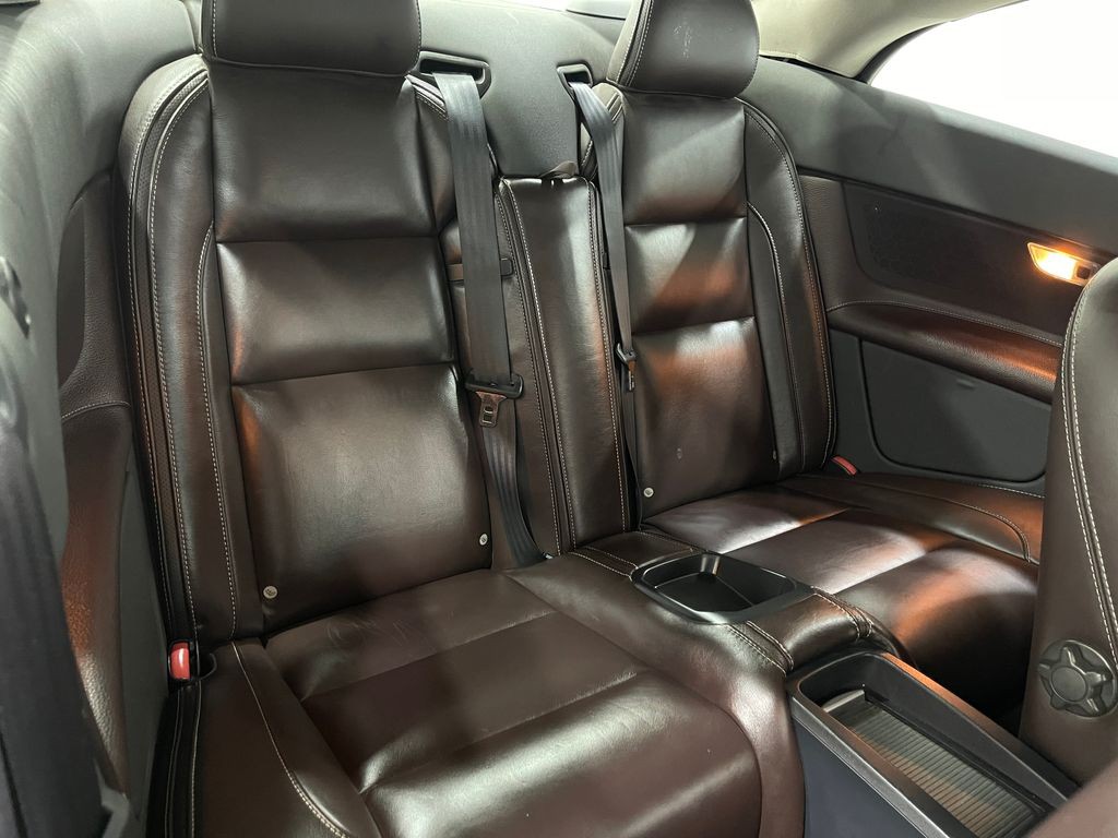 2013 Volvo C70 Image 28