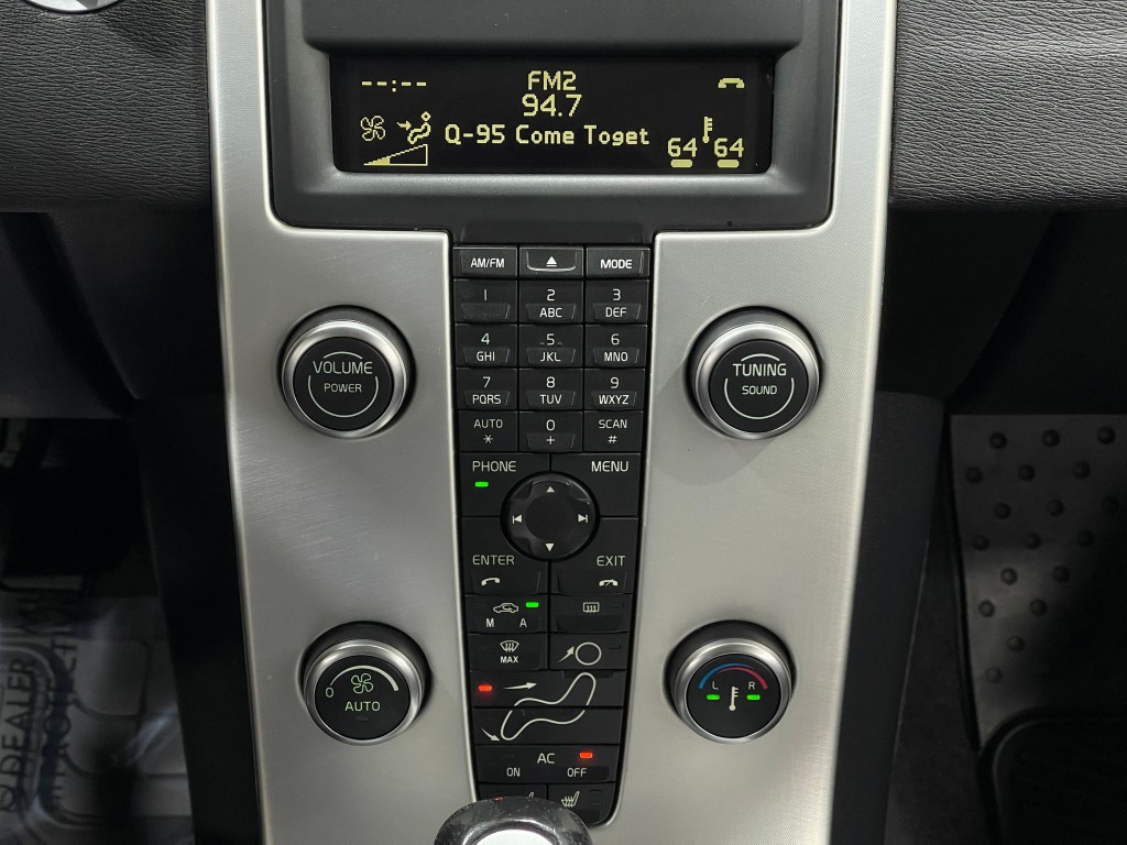 2013 Volvo C70 Image 22