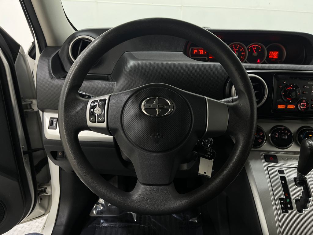 2012 Scion xB Image 18