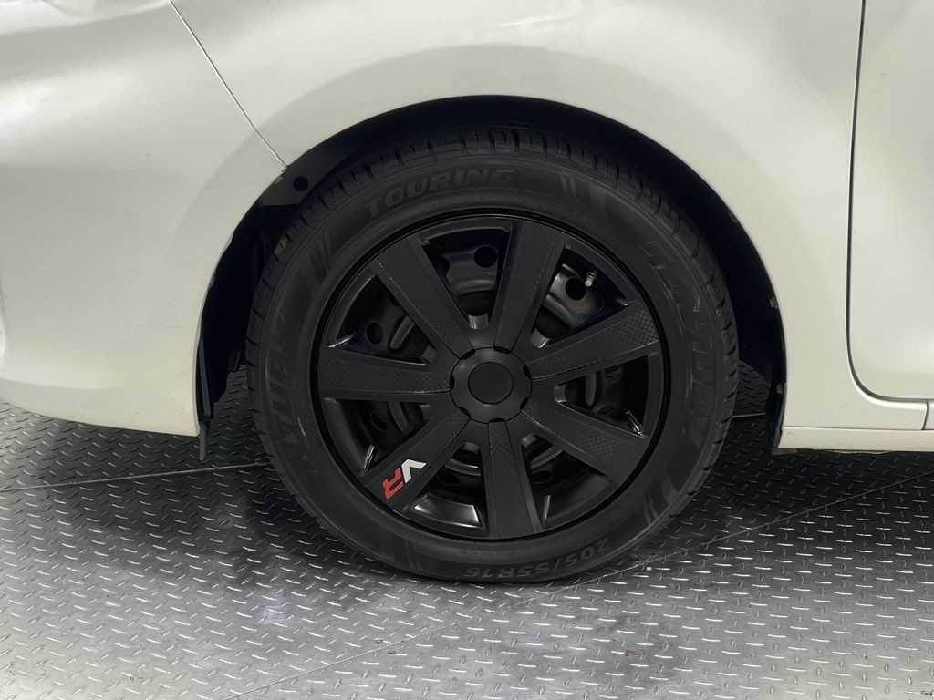 2012 Scion xB Image 31