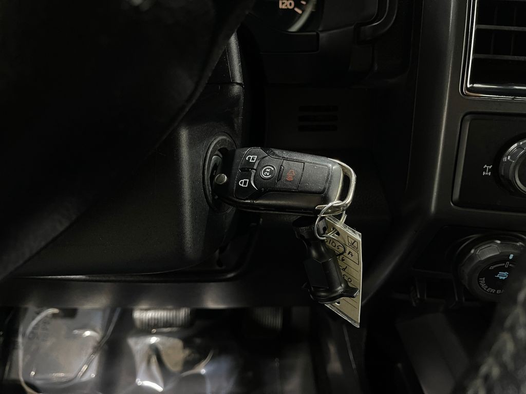 2016 Ford F-150 Image 20