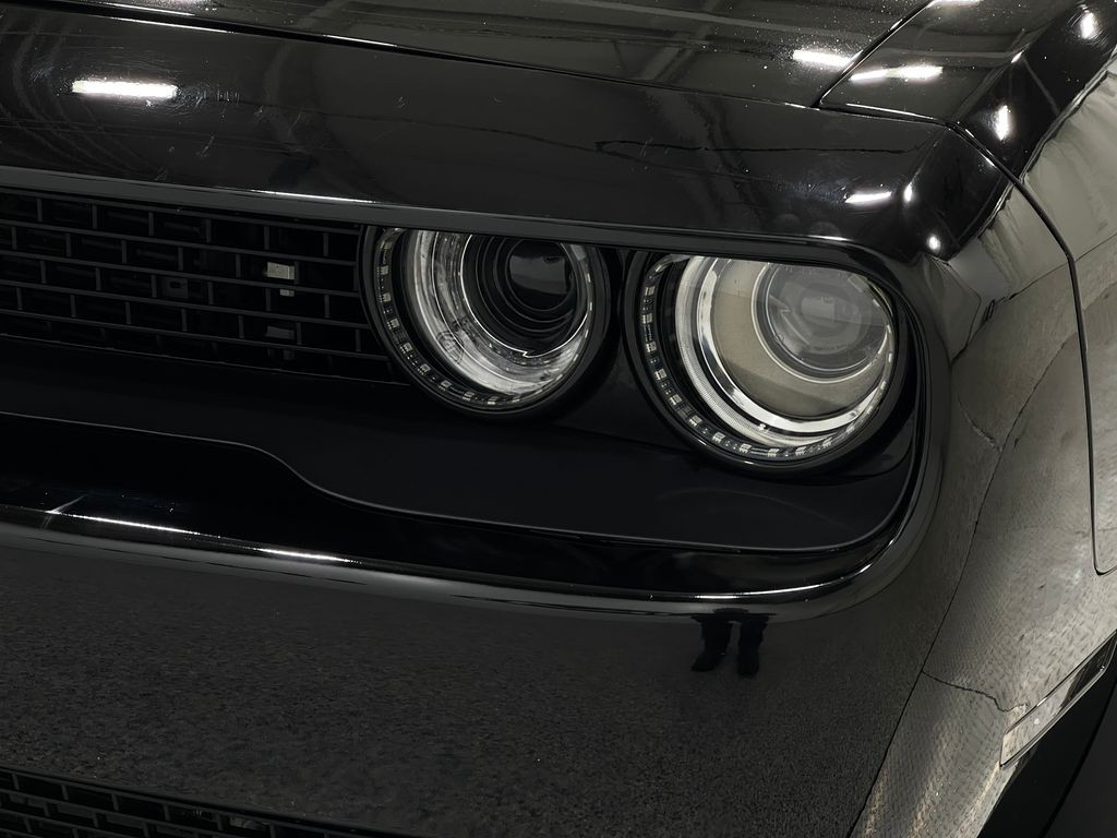 2019 Dodge Challenger Image 29