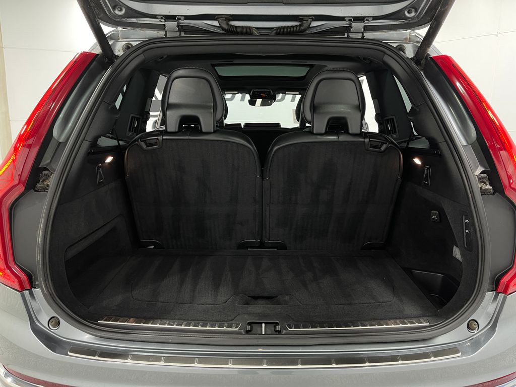2017 Volvo XC90 Image 26