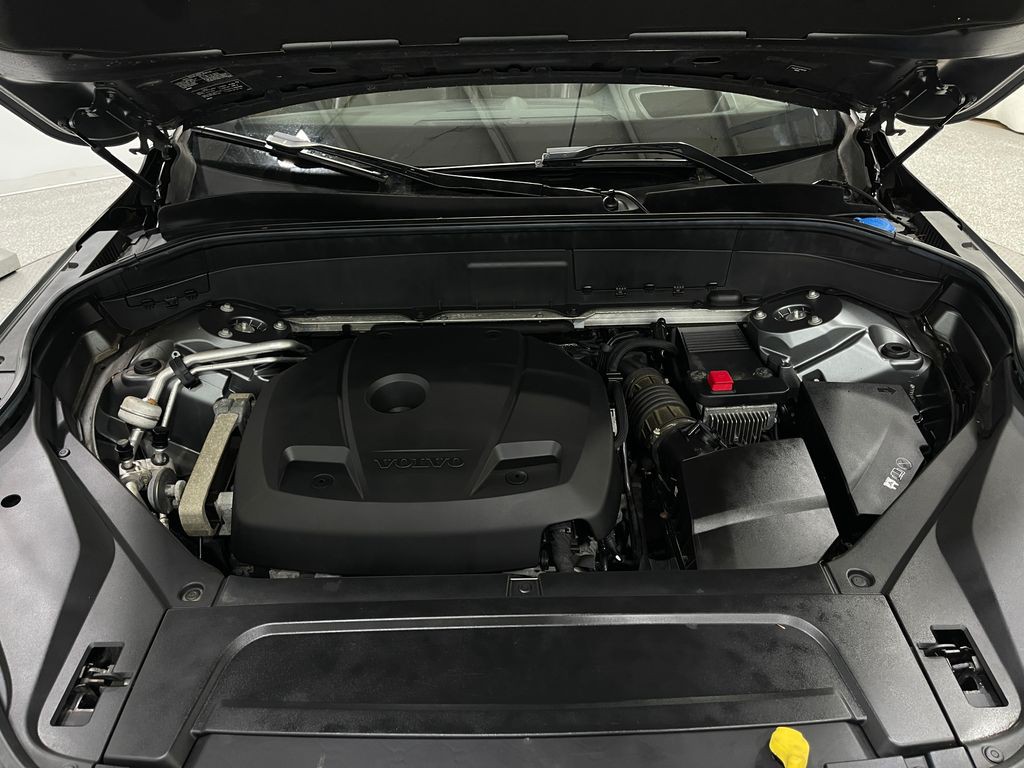 2017 Volvo XC90 Image 27