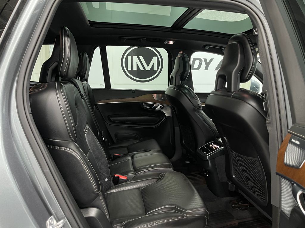 2017 Volvo XC90 Image 33
