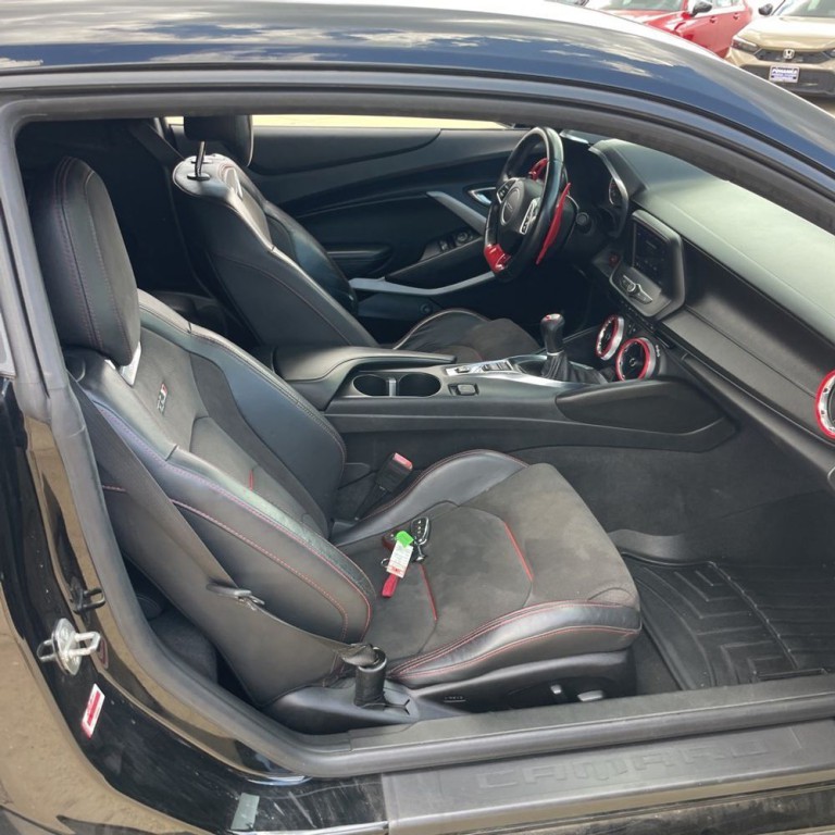 2020 Chevrolet Camaro Image 8