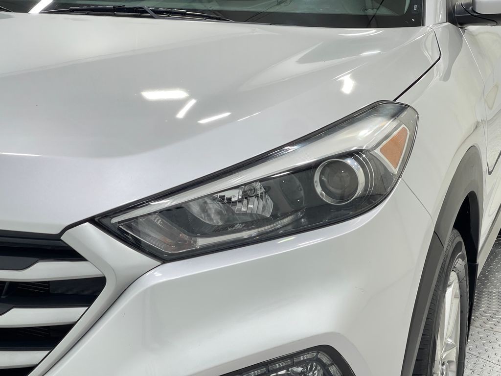 2018 Hyundai Tucson Image 32