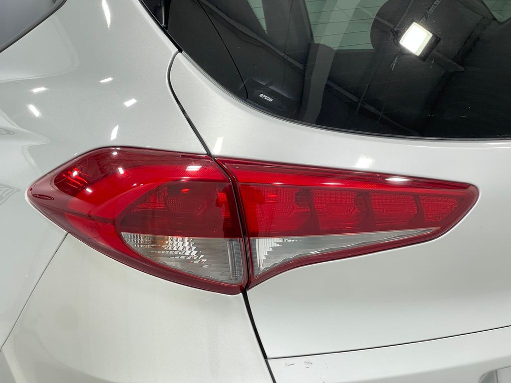 2018 Hyundai Tucson Image 33