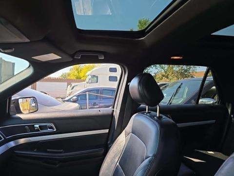 2017 Ford Explorer Image 9