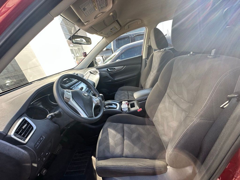 2016 Nissan Rogue Image 6