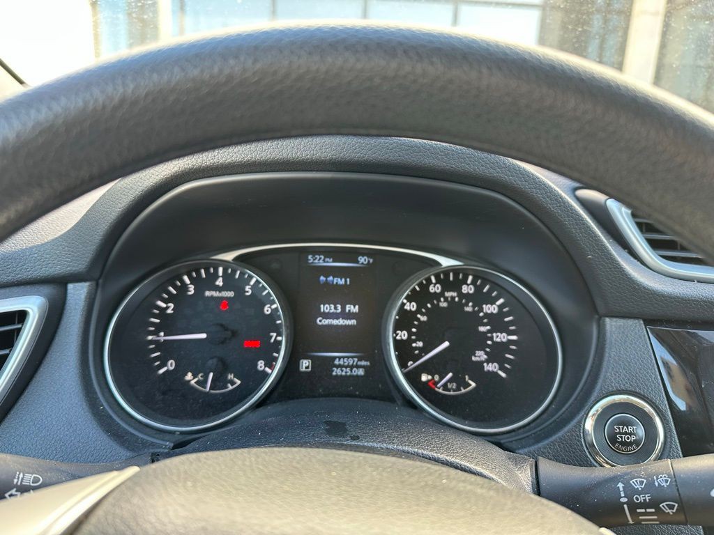 2016 Nissan Rogue Image 7