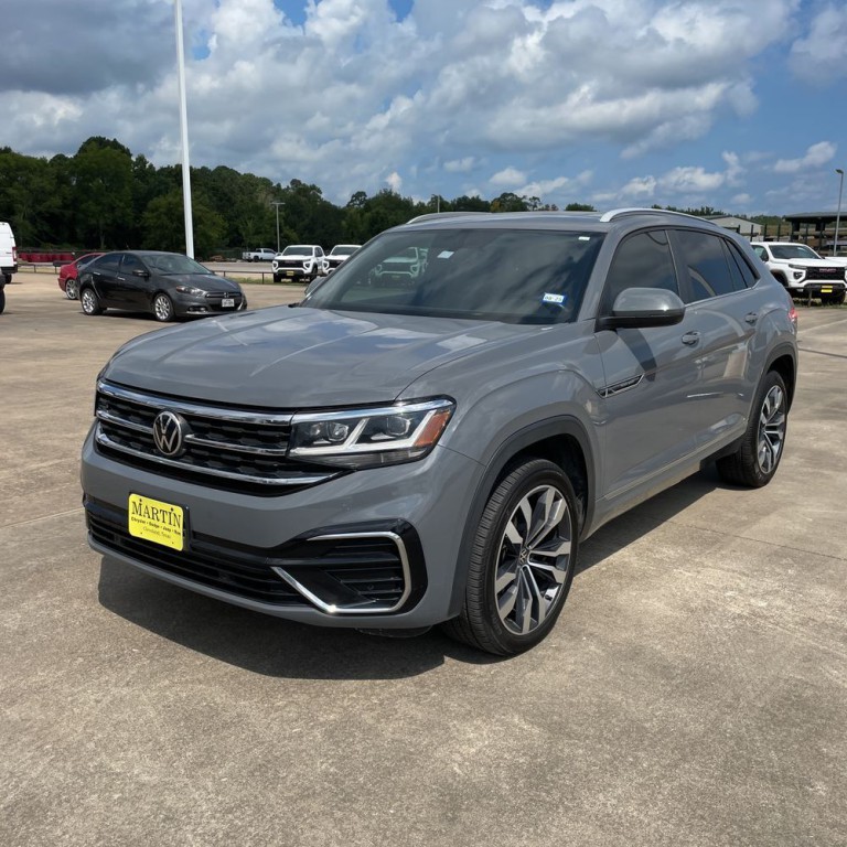 2021 Volkswagen Atlas Cross Sport Image 2