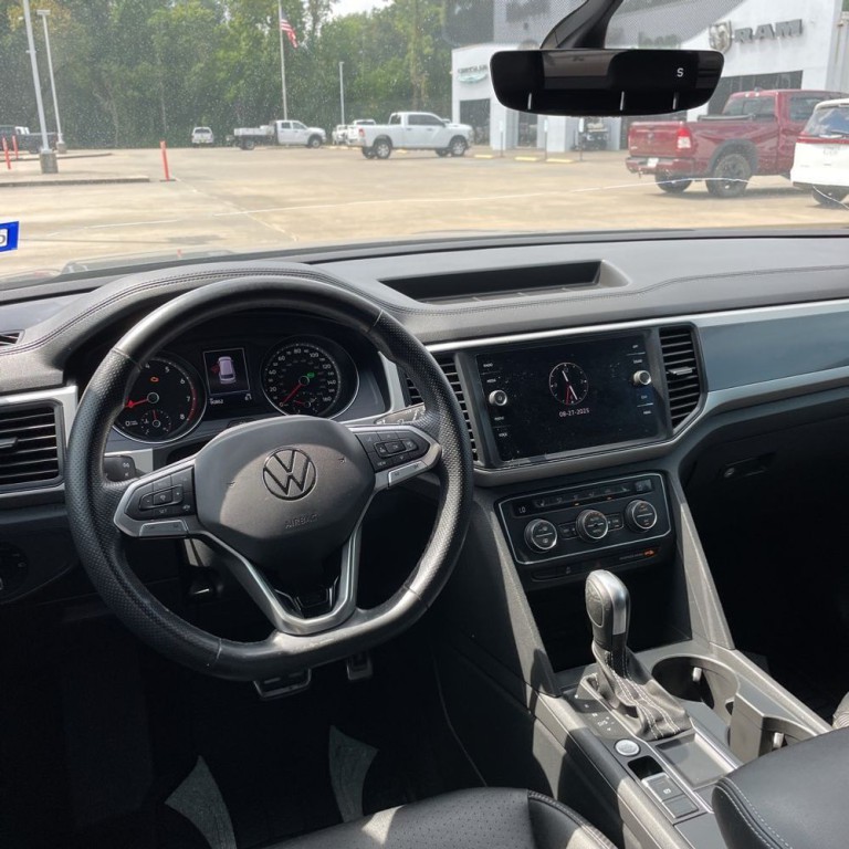 2021 Volkswagen Atlas Cross Sport Image 9