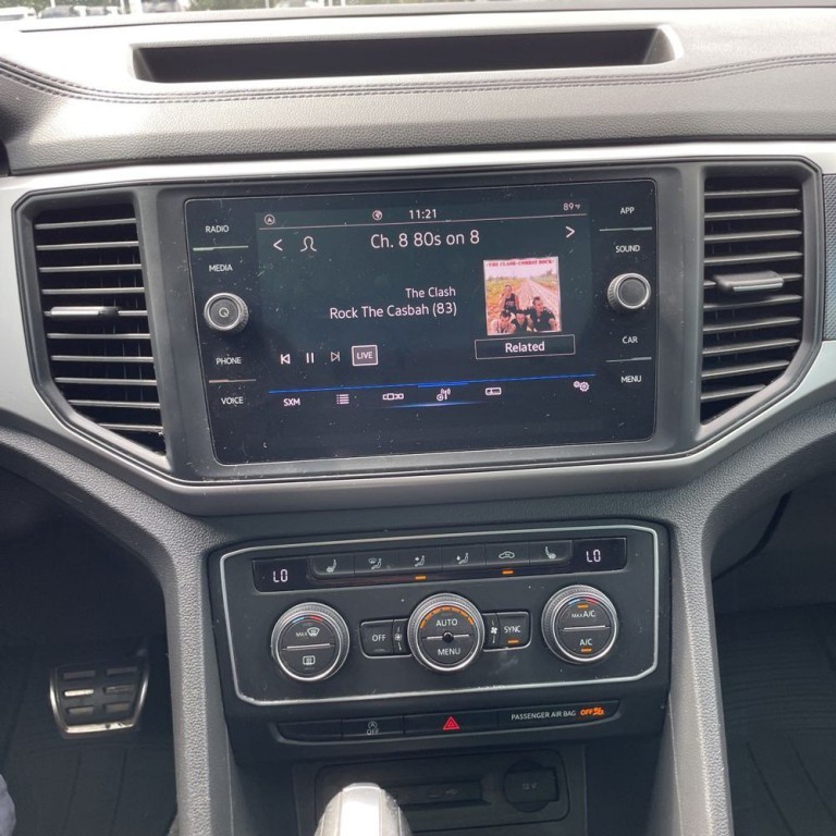 2021 Volkswagen Atlas Cross Sport Image 12