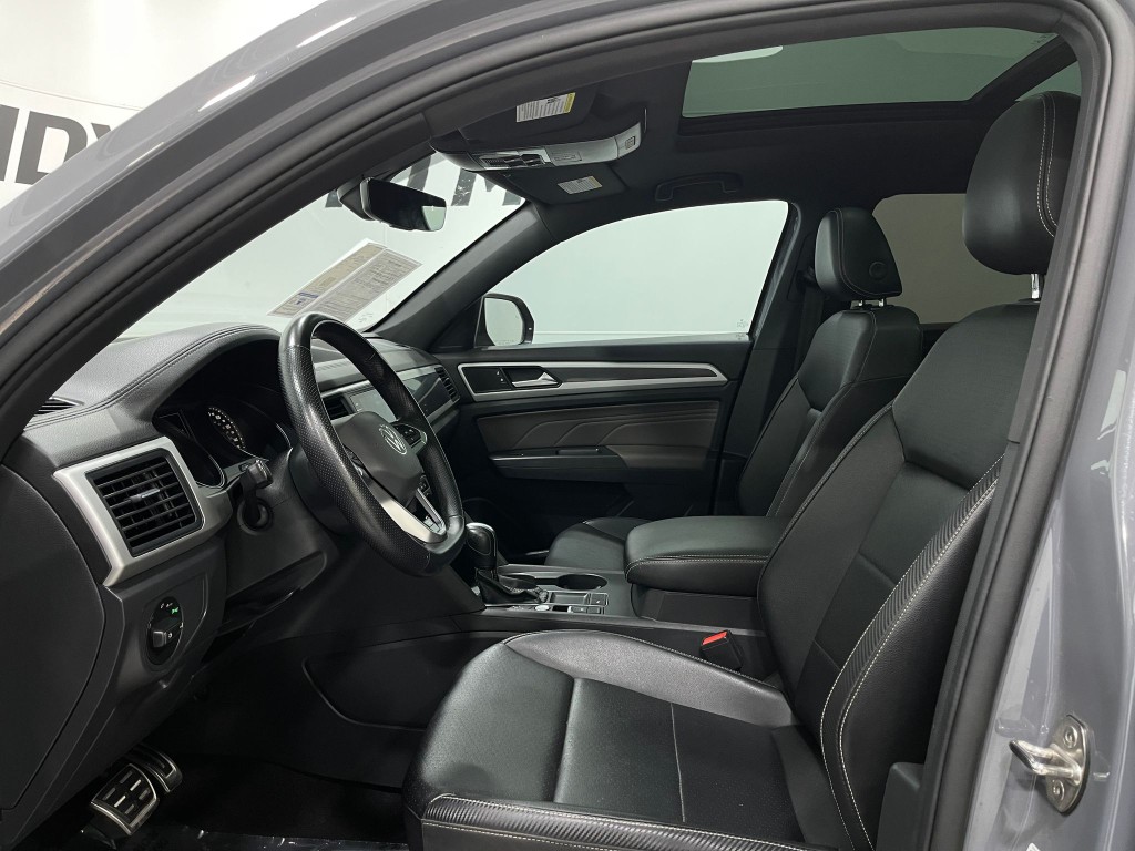 2021 Volkswagen Atlas Cross Sport Image 13