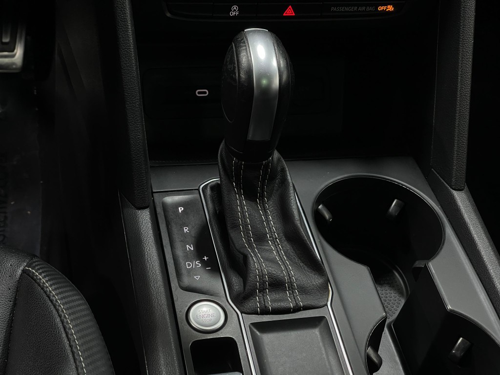 2021 Volkswagen Atlas Cross Sport Image 29