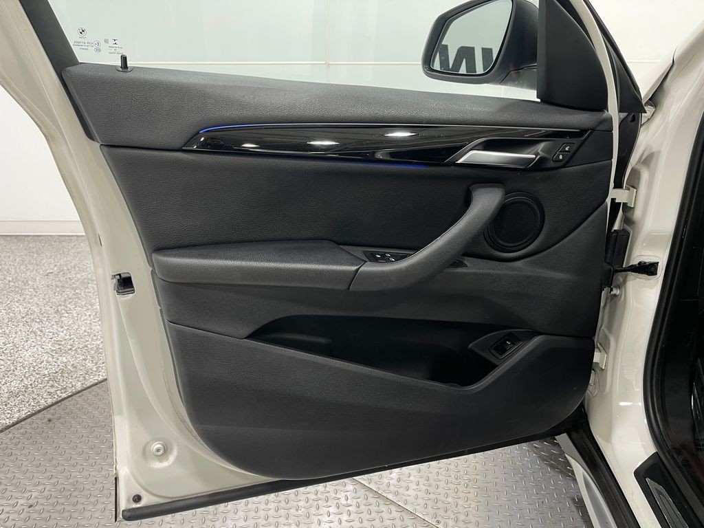 2020 BMW X1 Image 16