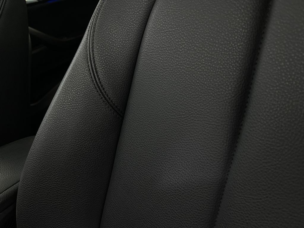 2020 BMW X1 Image 19