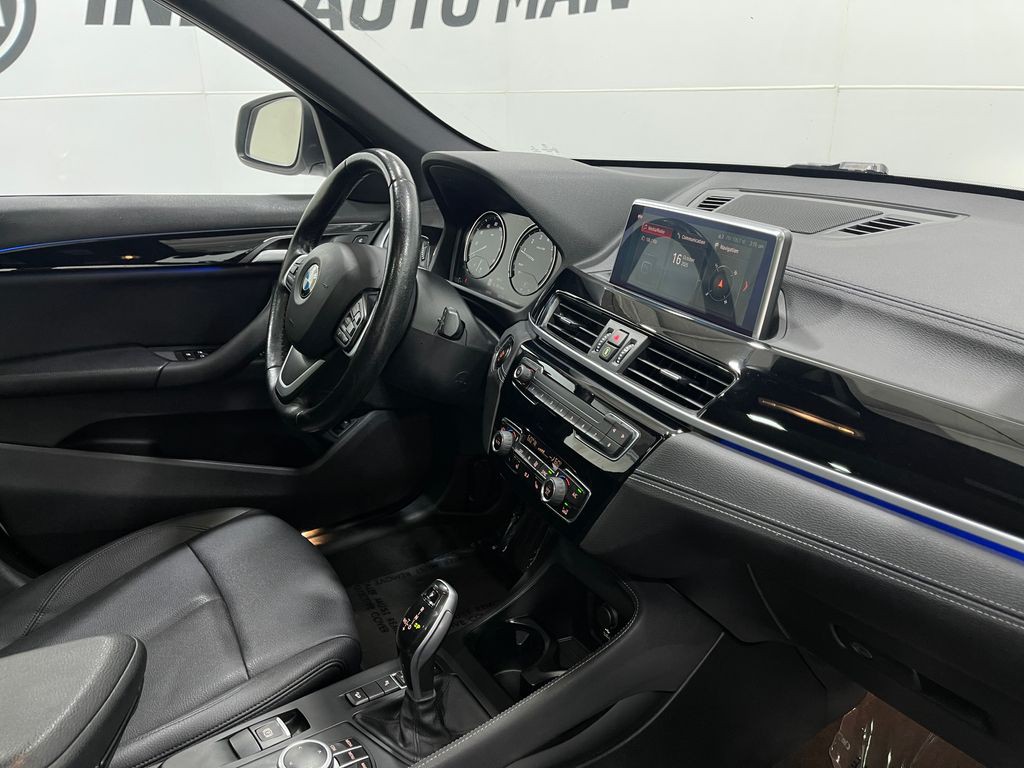 2020 BMW X1 Image 21