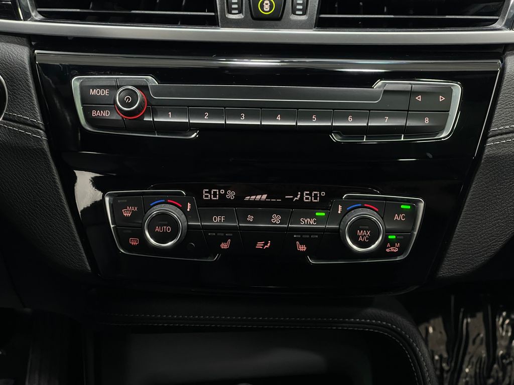 2020 BMW X1 Image 26