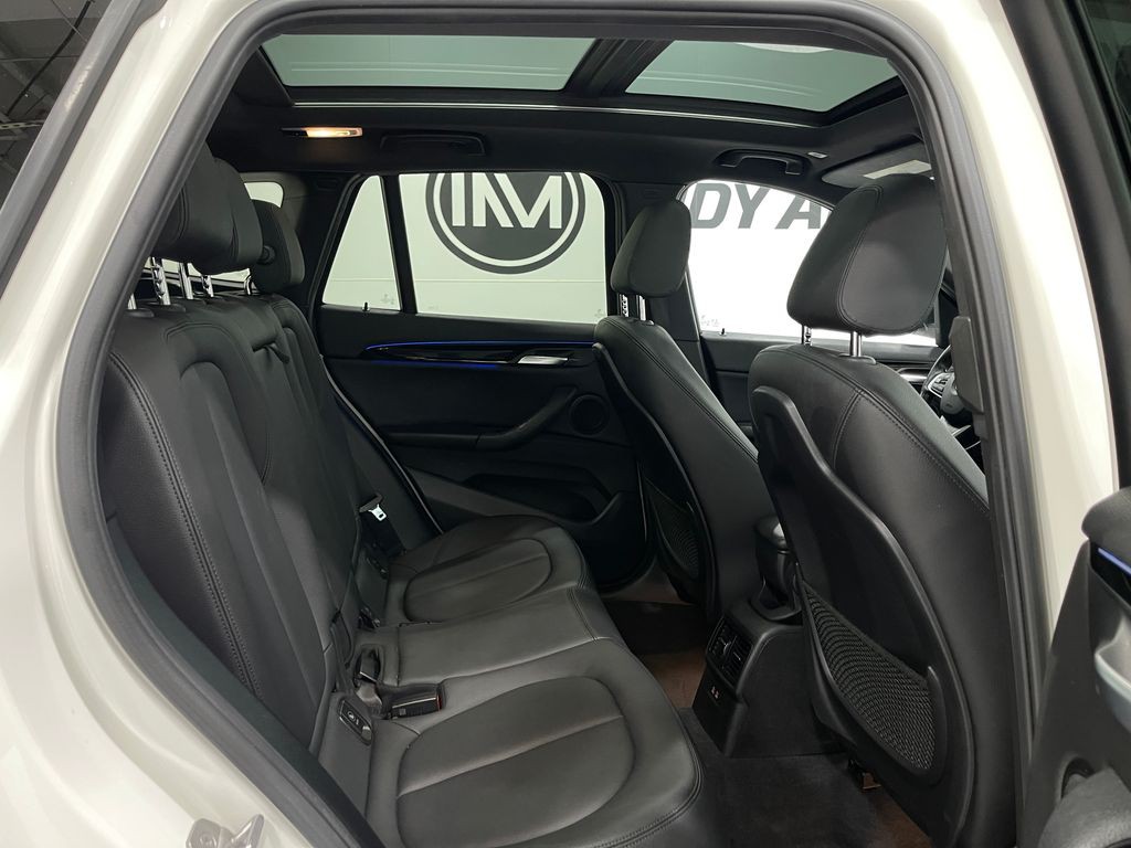 2020 BMW X1 Image 32