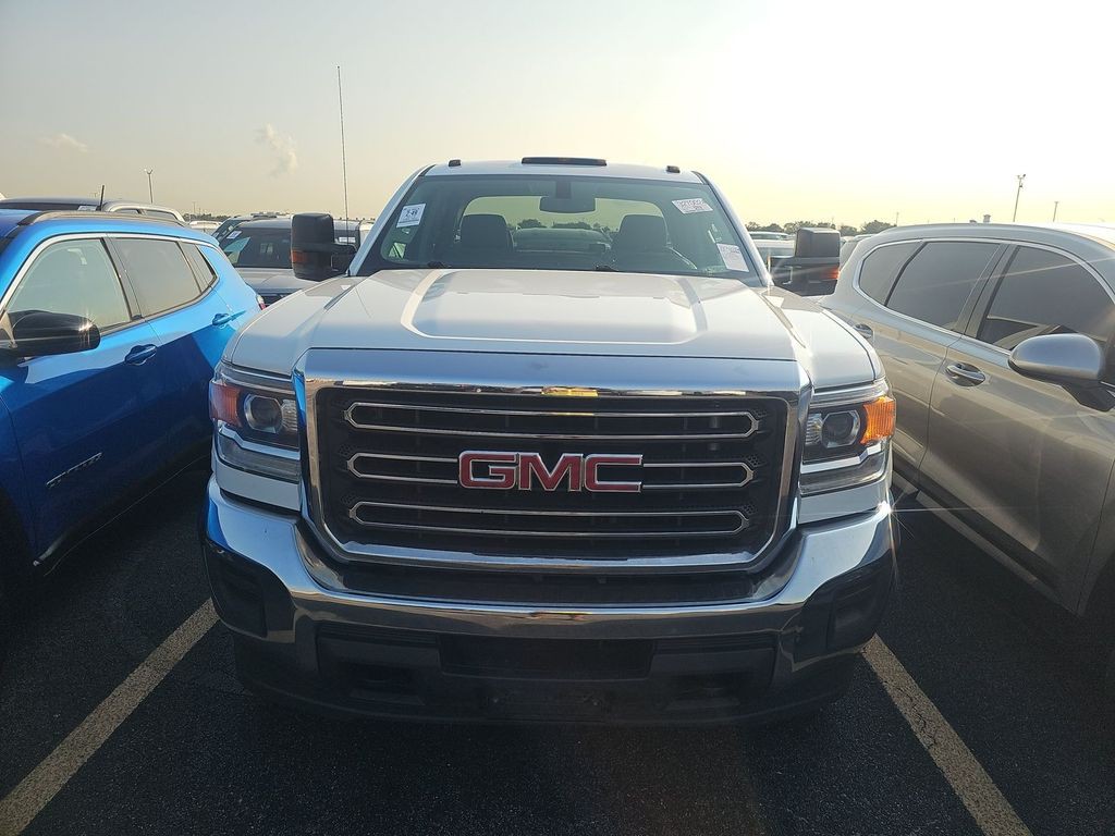 2019 GMC Sierra 2500 Image 2