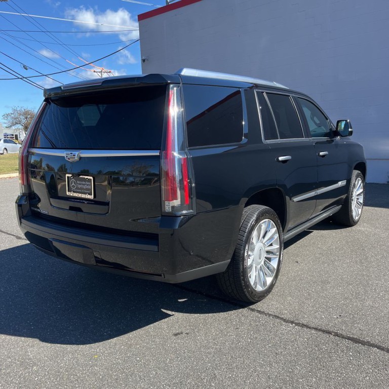 2018 Cadillac Escalade Image 5