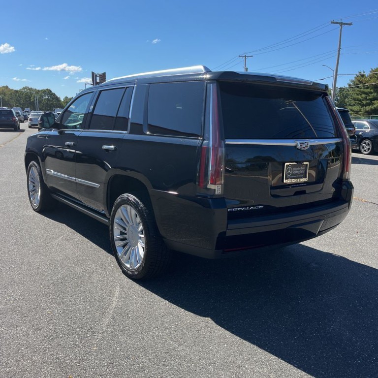 2018 Cadillac Escalade Image 6